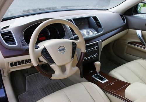 新天籟內(nèi)飾