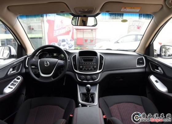 g֮x15f(wn)Ԫԃ(ni)Ʒ|(zh)SUV 
